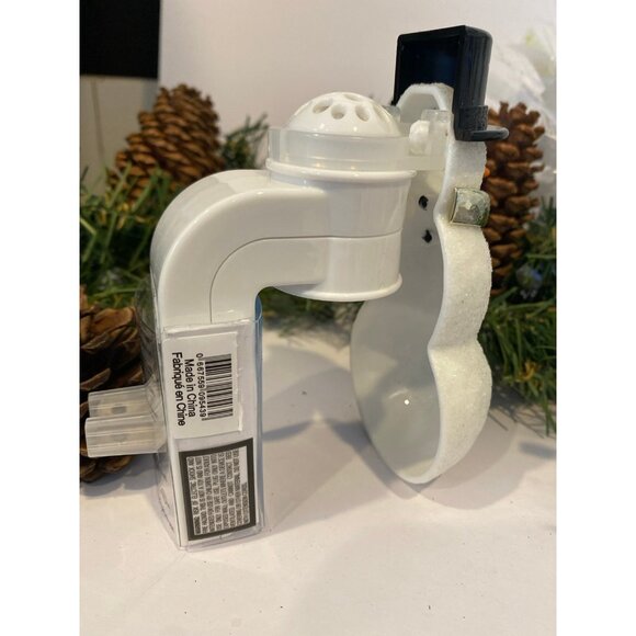 Bath & Body Works New Hand Painted “Snowman” Light Up Nightlight Wallflower Plug - Picture 6 of 9